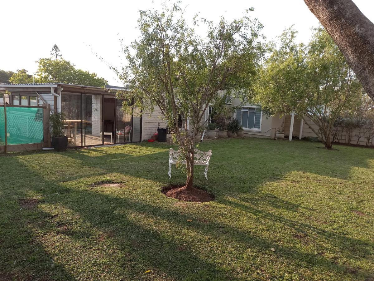 Spacious Garden Unit On Fordyce Port Elizabeth Ngoại thất bức ảnh