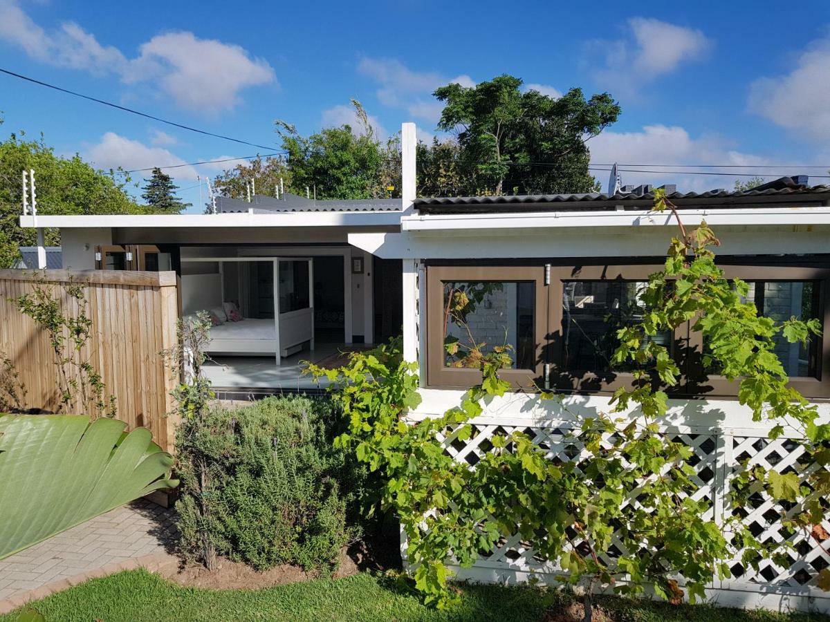 Spacious Garden Unit On Fordyce Port Elizabeth Ngoại thất bức ảnh