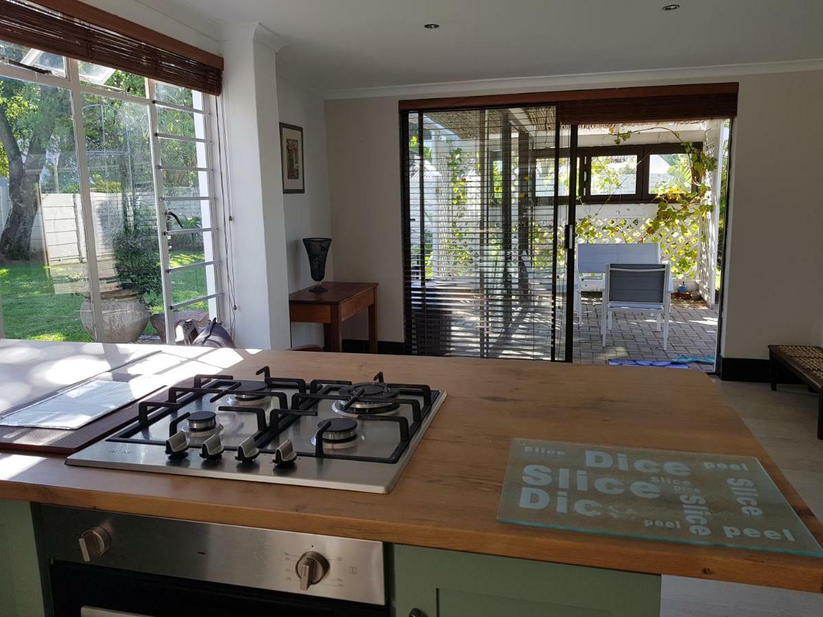 Spacious Garden Unit On Fordyce Port Elizabeth Ngoại thất bức ảnh