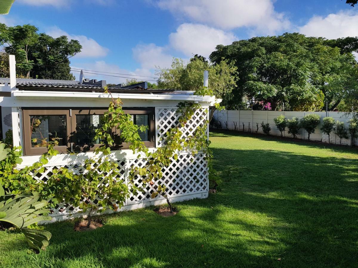 Spacious Garden Unit On Fordyce Port Elizabeth Ngoại thất bức ảnh